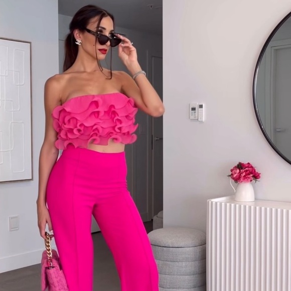 Zara Cropped Ruffled Top - Picture 5 of 10